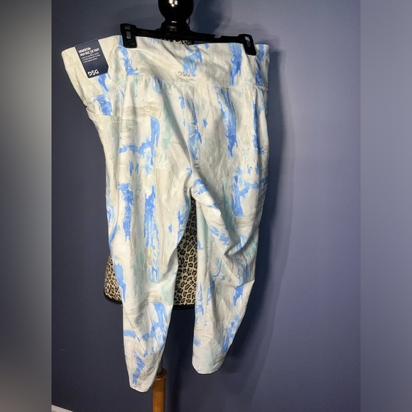 DSG Women's Momentum High Rise 7/8 Tight Athletic Leggings Size 2X - Picture 1 of 8